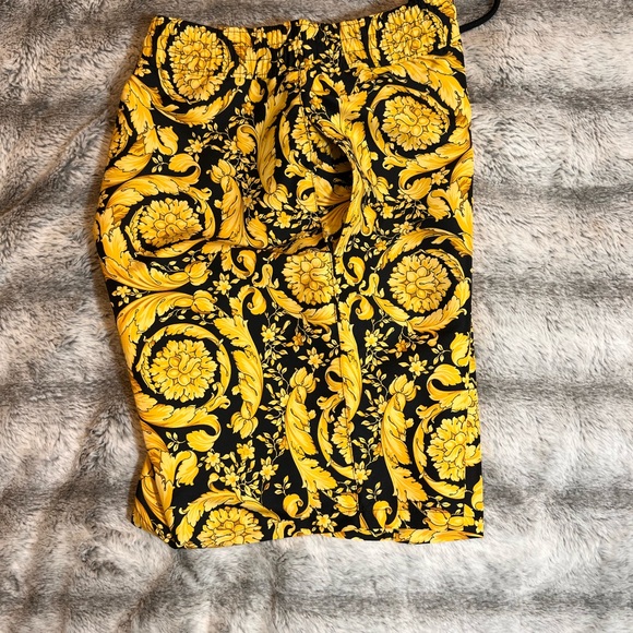 Meet your Posher, Aaron - Picture 8 of 16